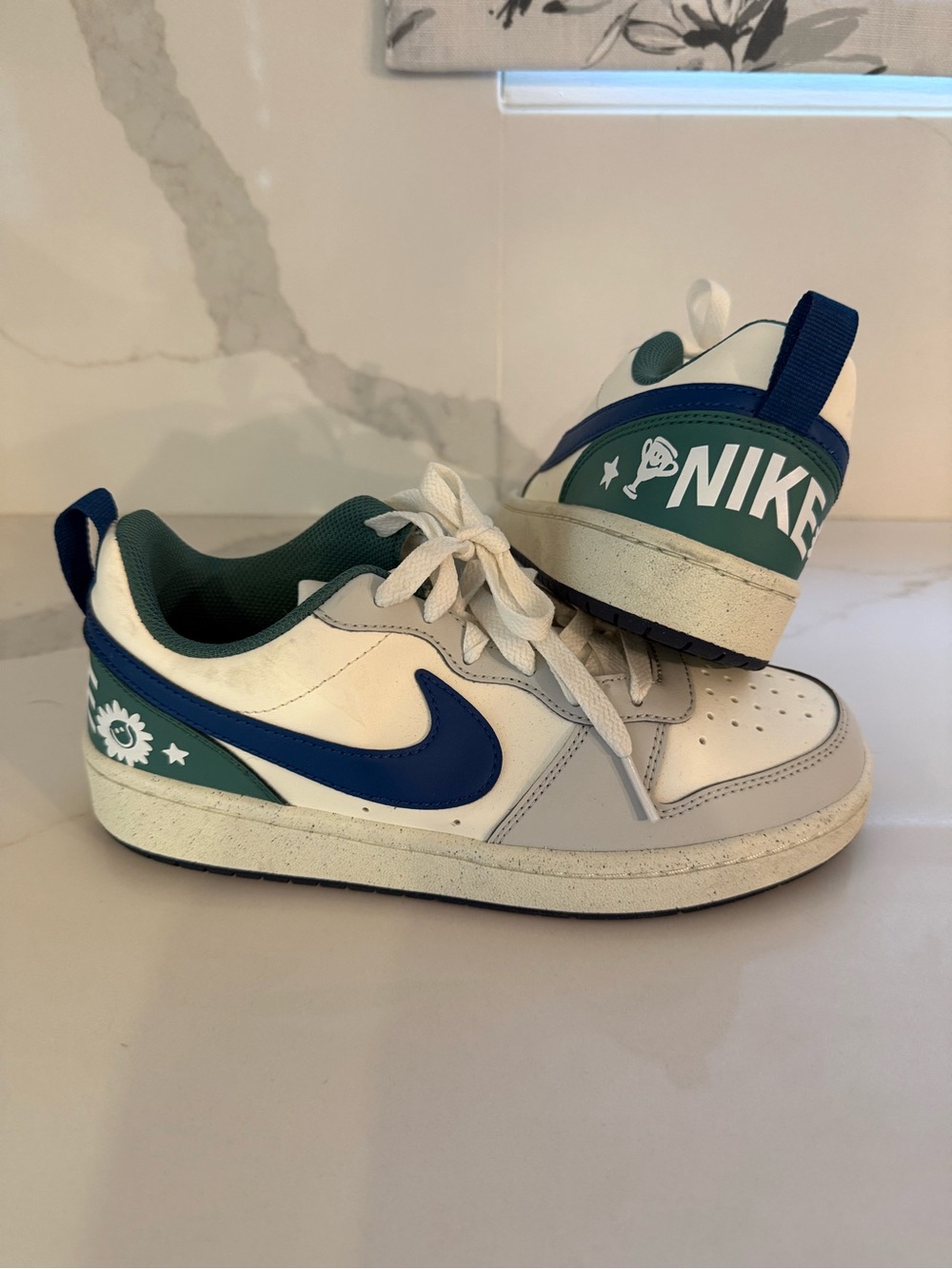 Nike Sunny Sports Club Low-Top Sneakers Youth 5-1/2